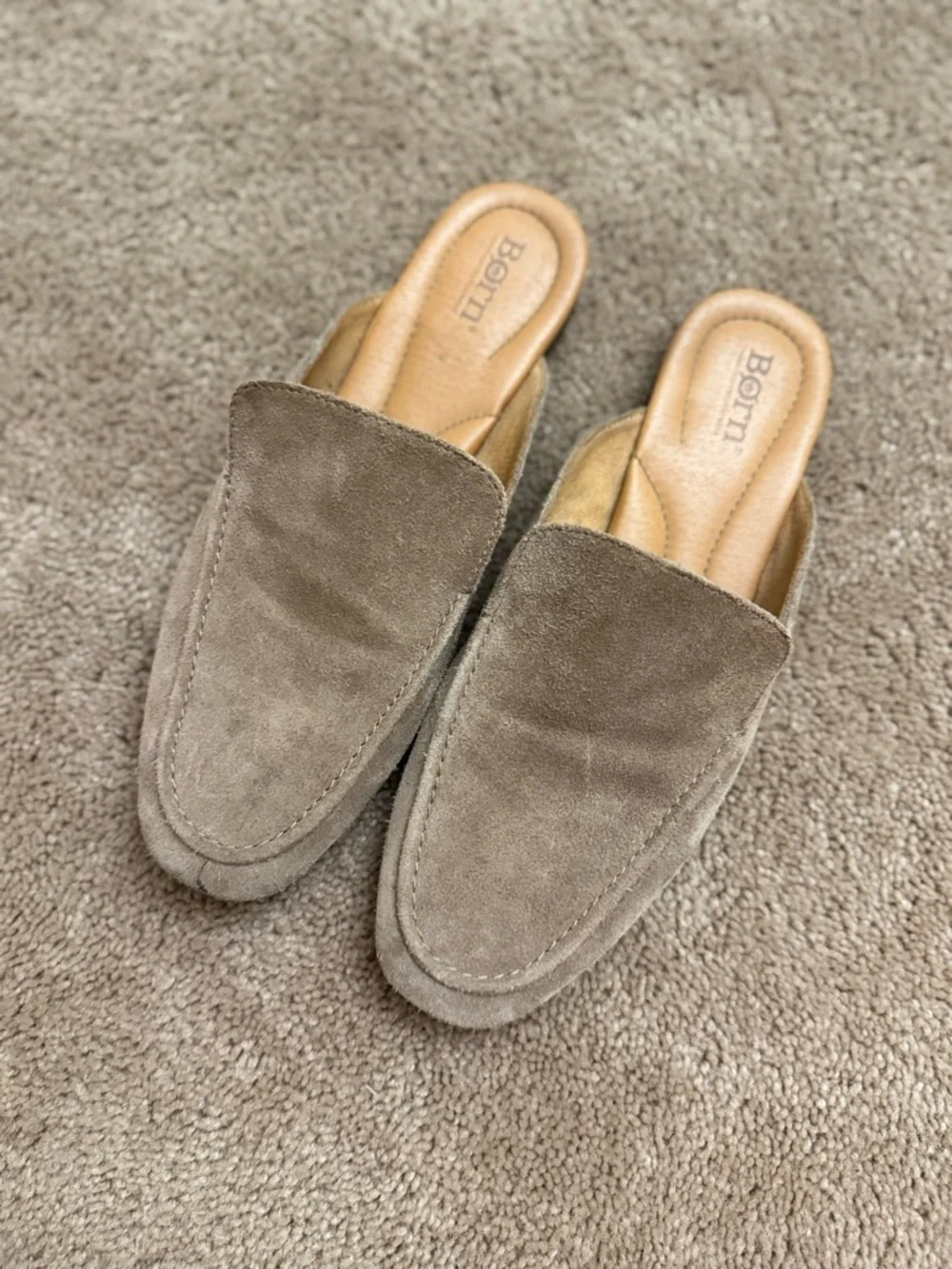 Born Lamara Taupe Suede Mule Loafers Comfort Flats Size 10
